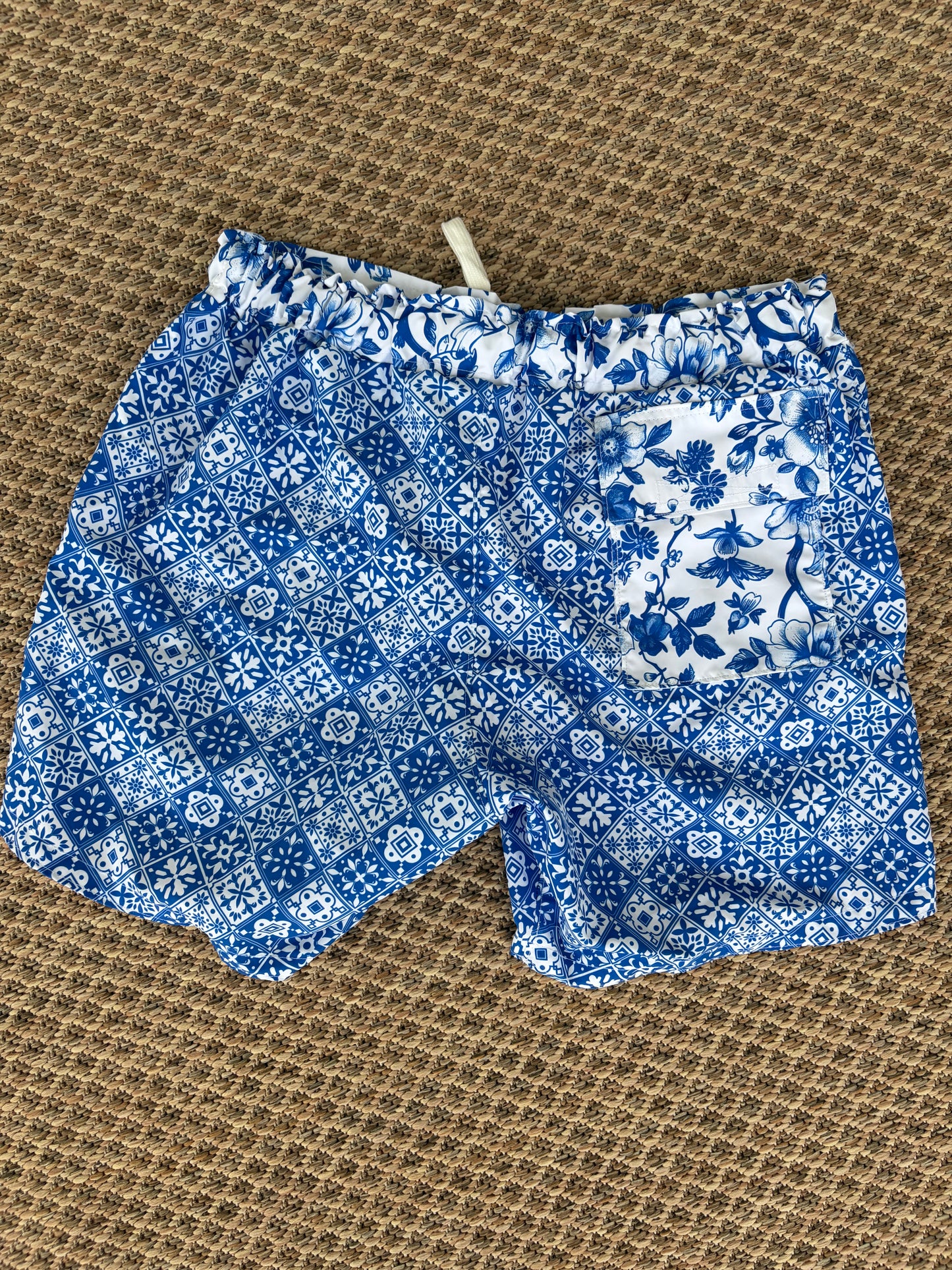Men’s Grecian Blues 6” Microfiber Boardshorts