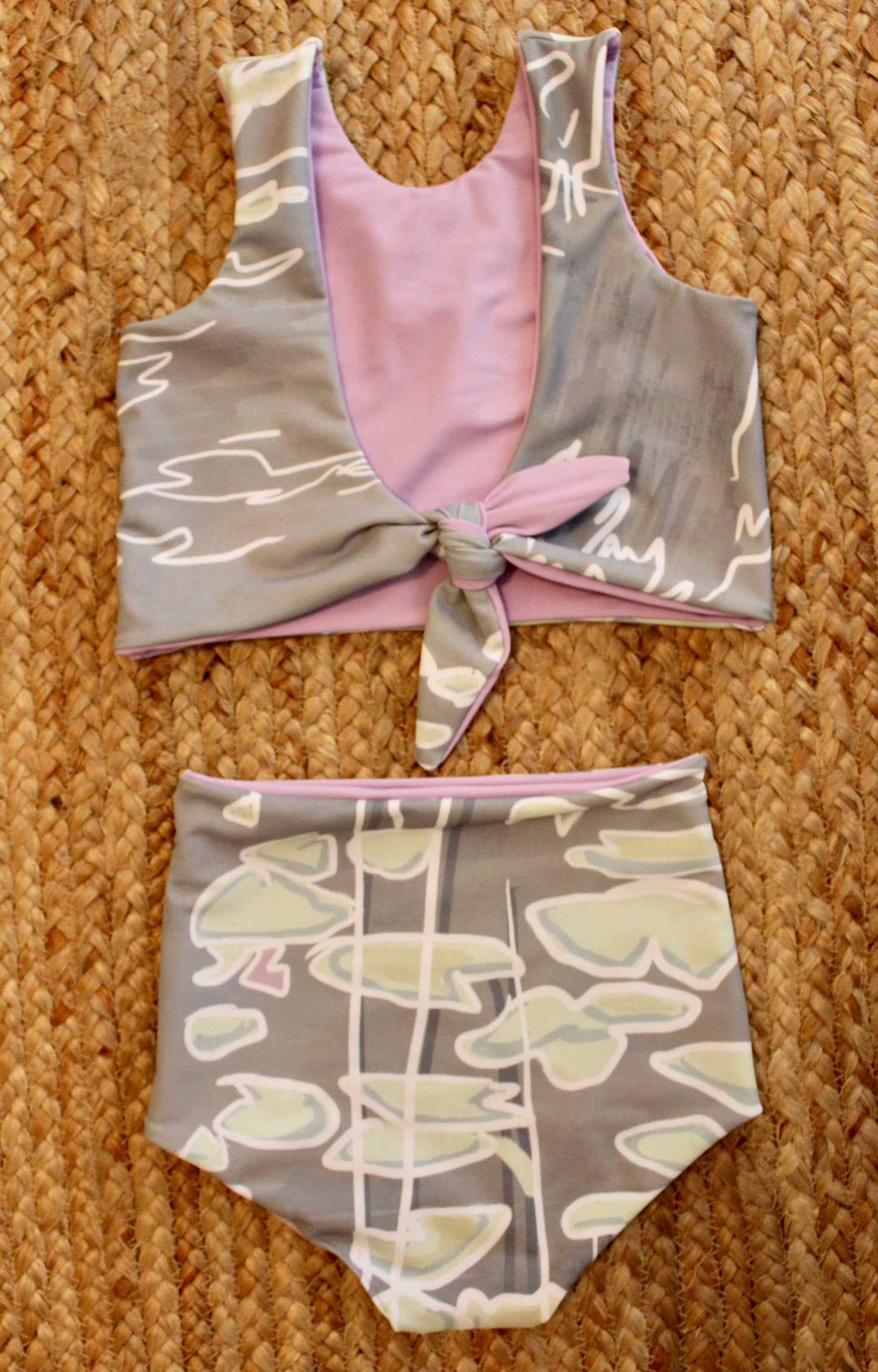 Water Lilly Jovie Crop + High Waisted Bottom