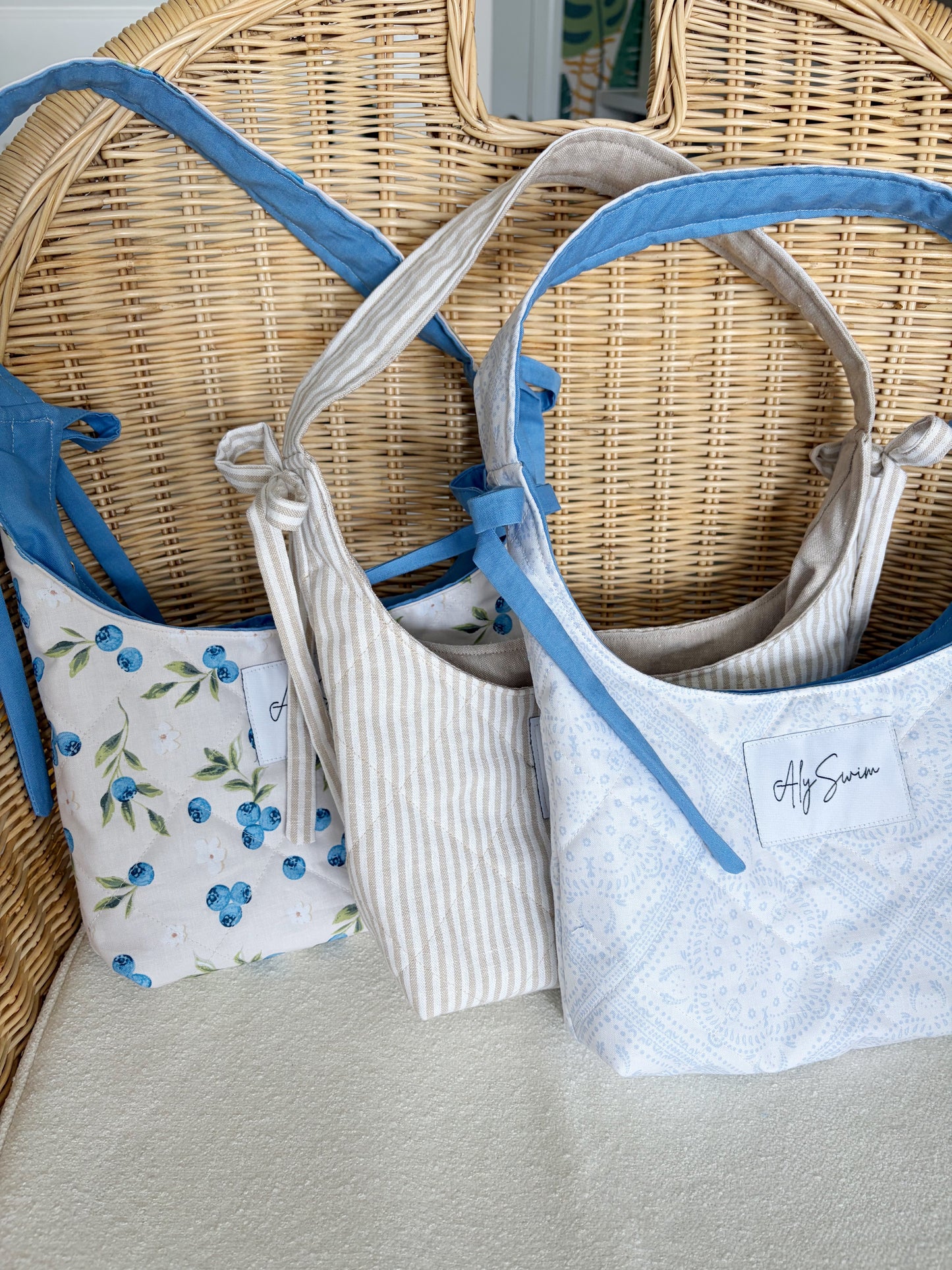 Quilted Bow Mini Purse
