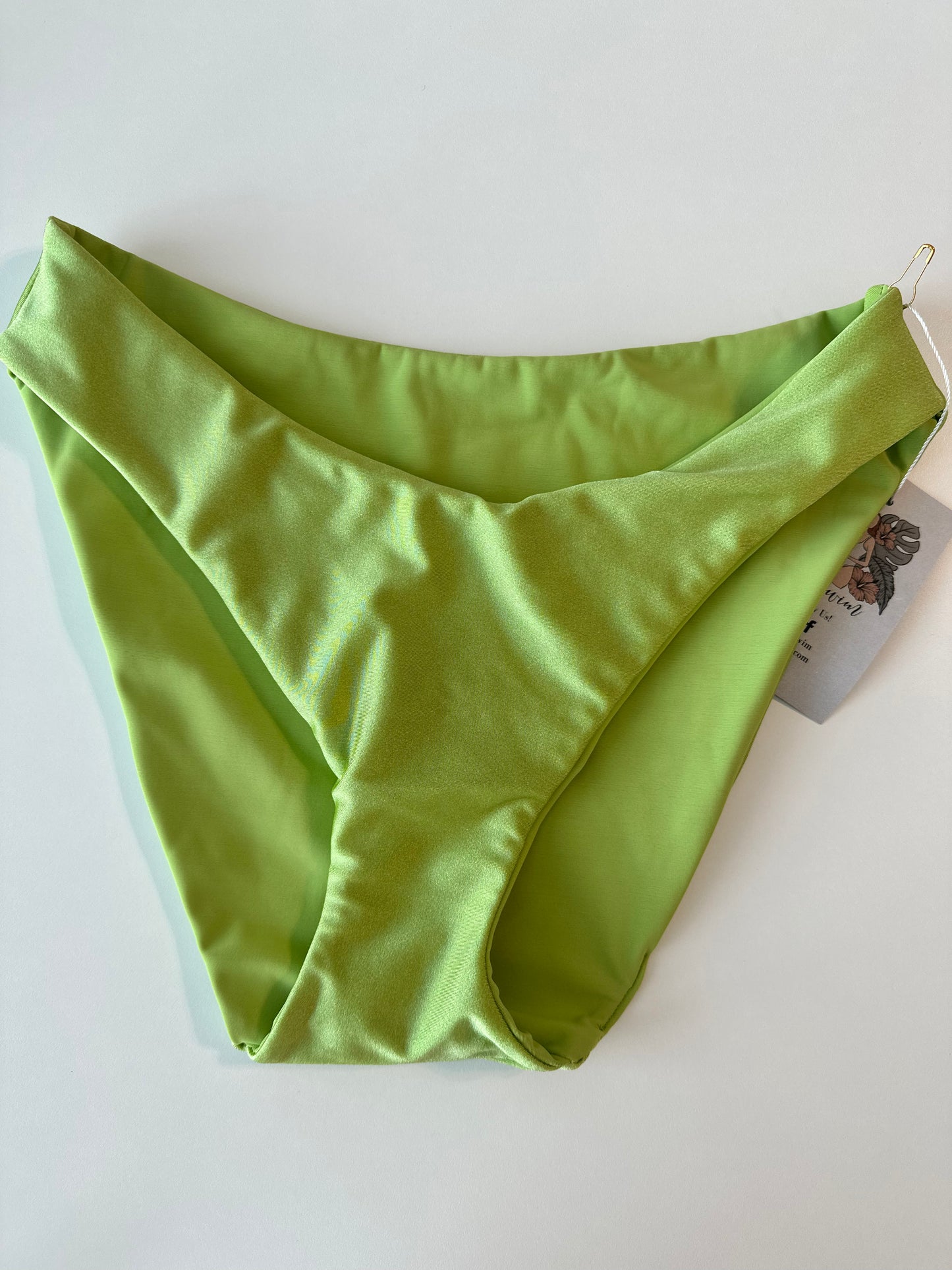 Lucky Charm Winnie Bottoms